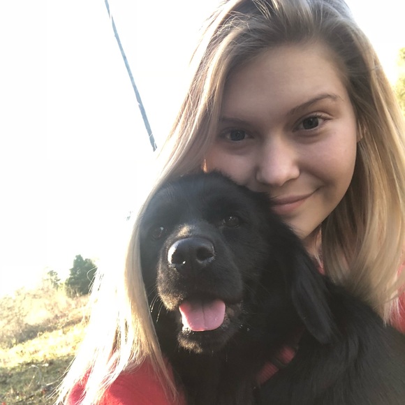 Meet your Posher, Taylor - Picture 6 of 8